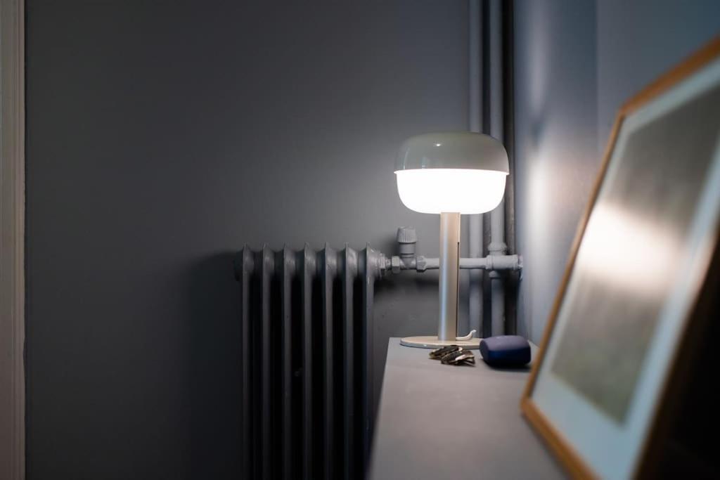 Tranquility Downtown Athens Apartment ภายนอก รูปภาพ