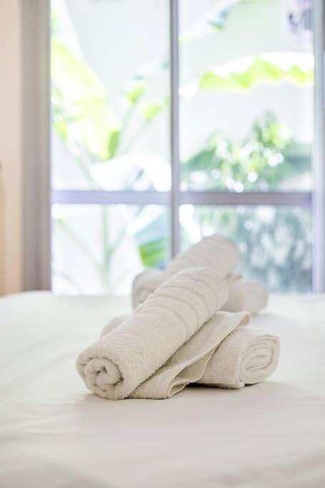 Tranquility Downtown Athens Apartment ภายนอก รูปภาพ