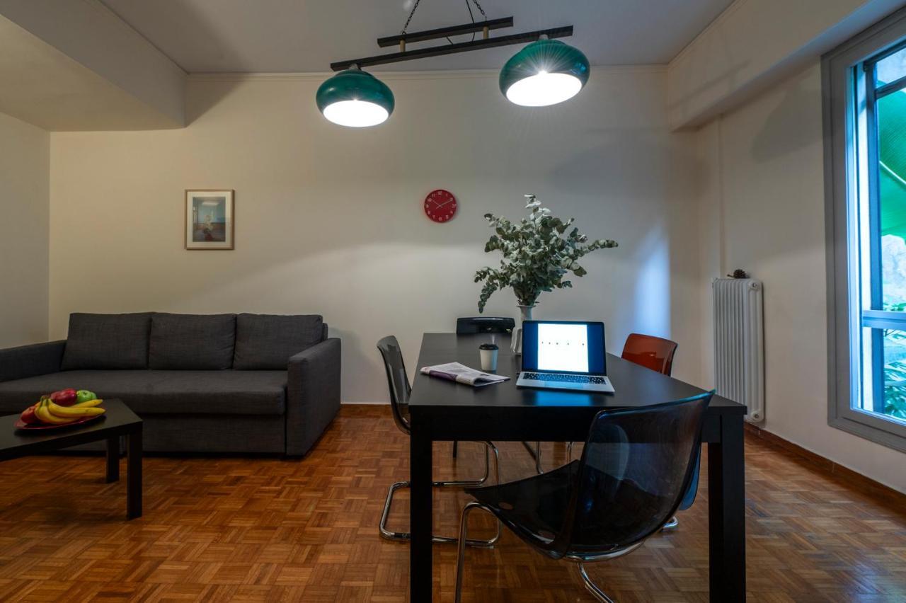 Tranquility Downtown Athens Apartment ภายนอก รูปภาพ