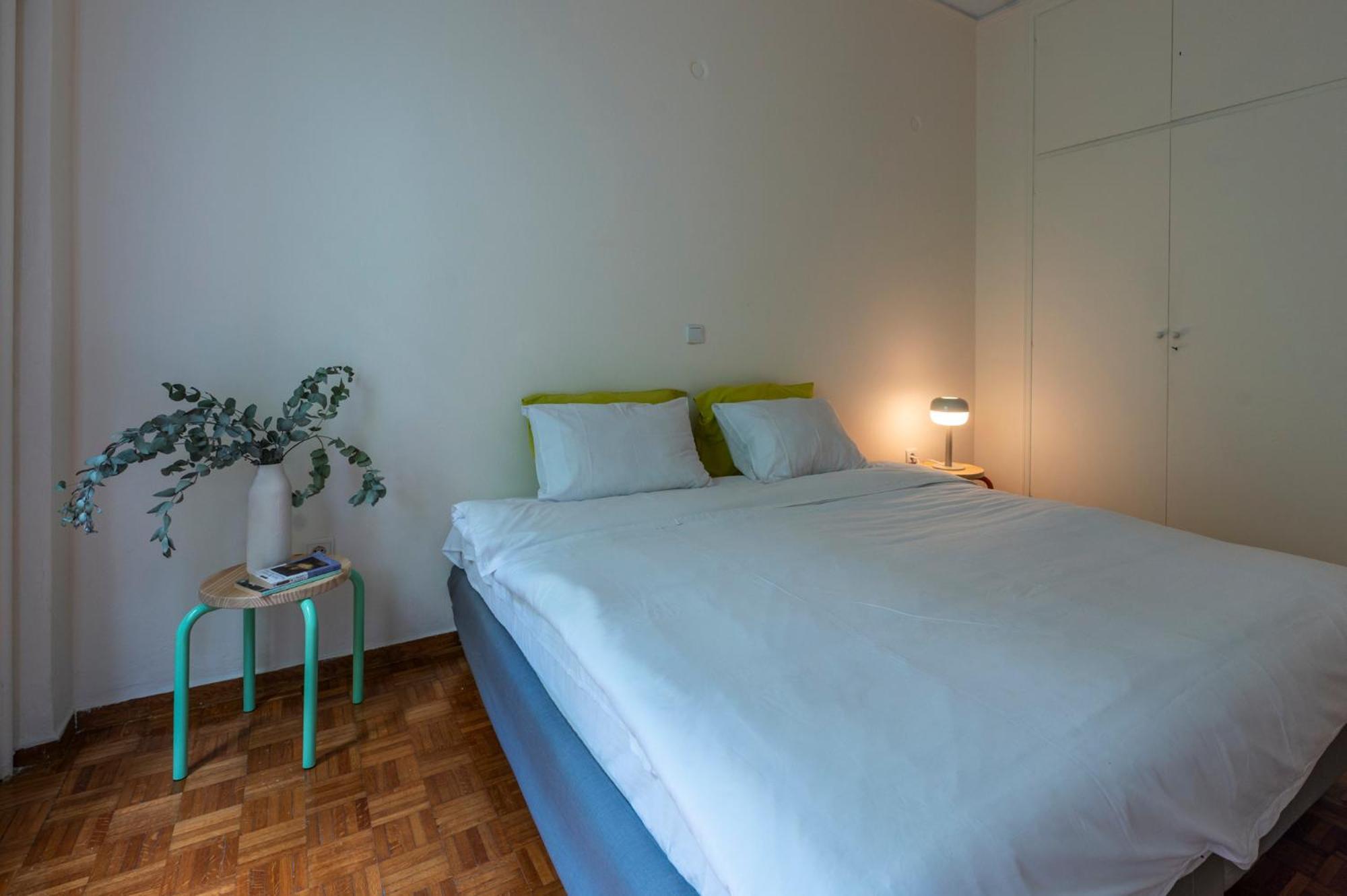 Tranquility Downtown Athens Apartment ภายนอก รูปภาพ